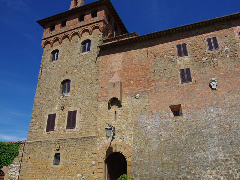 RELAIX CHATEAUX E AGRITURISMO "PALAZZO MASSAINI"